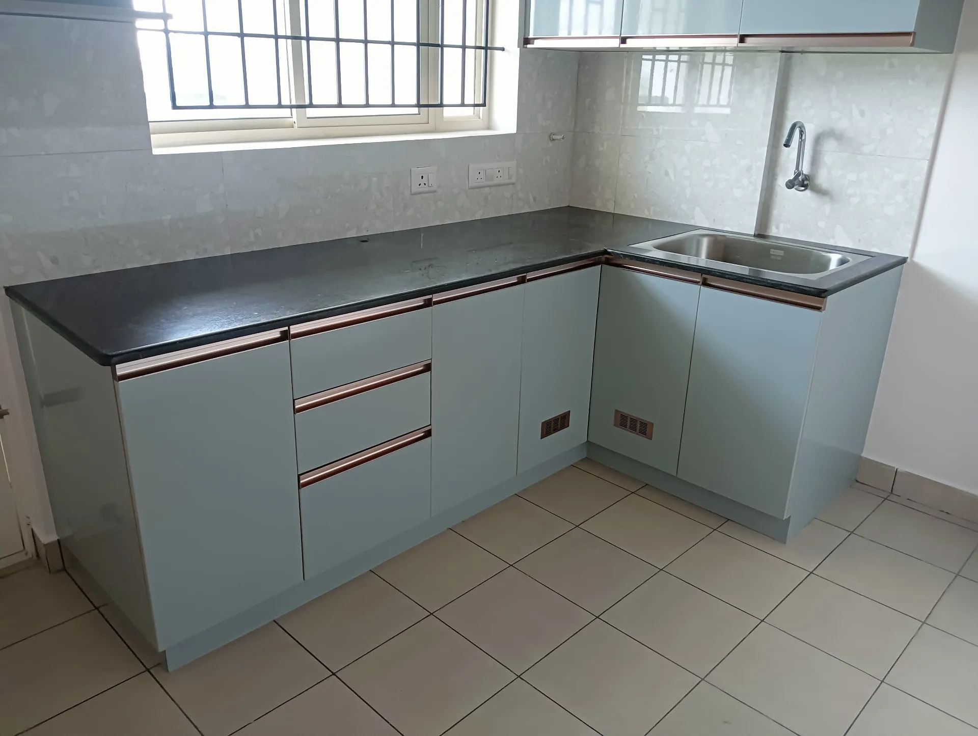 3 bhk used house