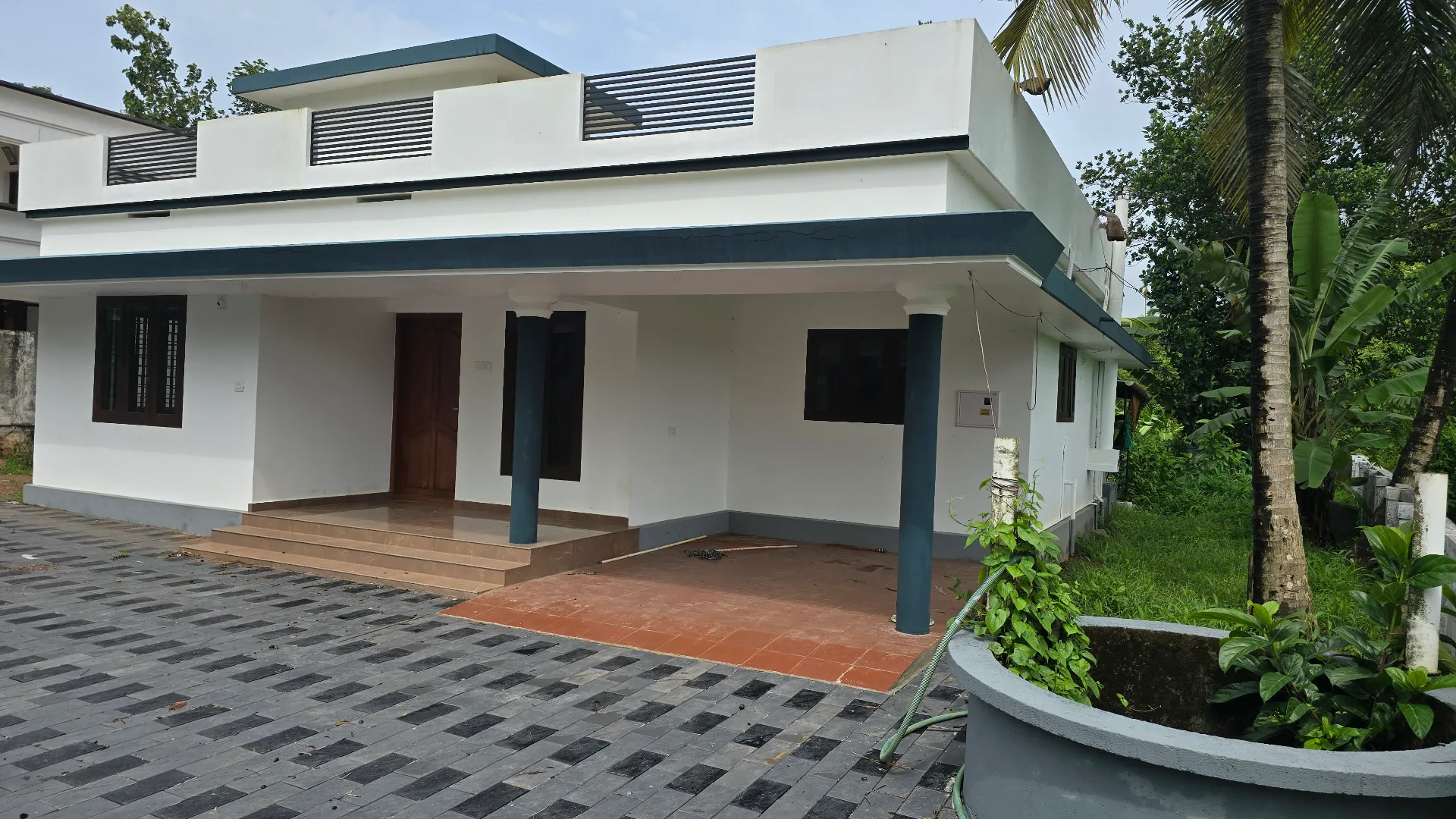 2 BHK House for Sale in Madayikonam, Thrissur