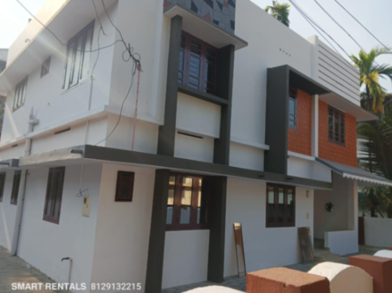 4 Bedroom villa with 8.5 cent land for sale